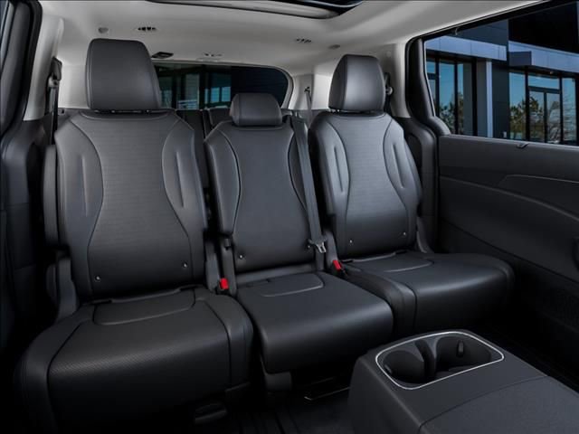 New 2026 Kia Carnival SX Prestige FWD image 16