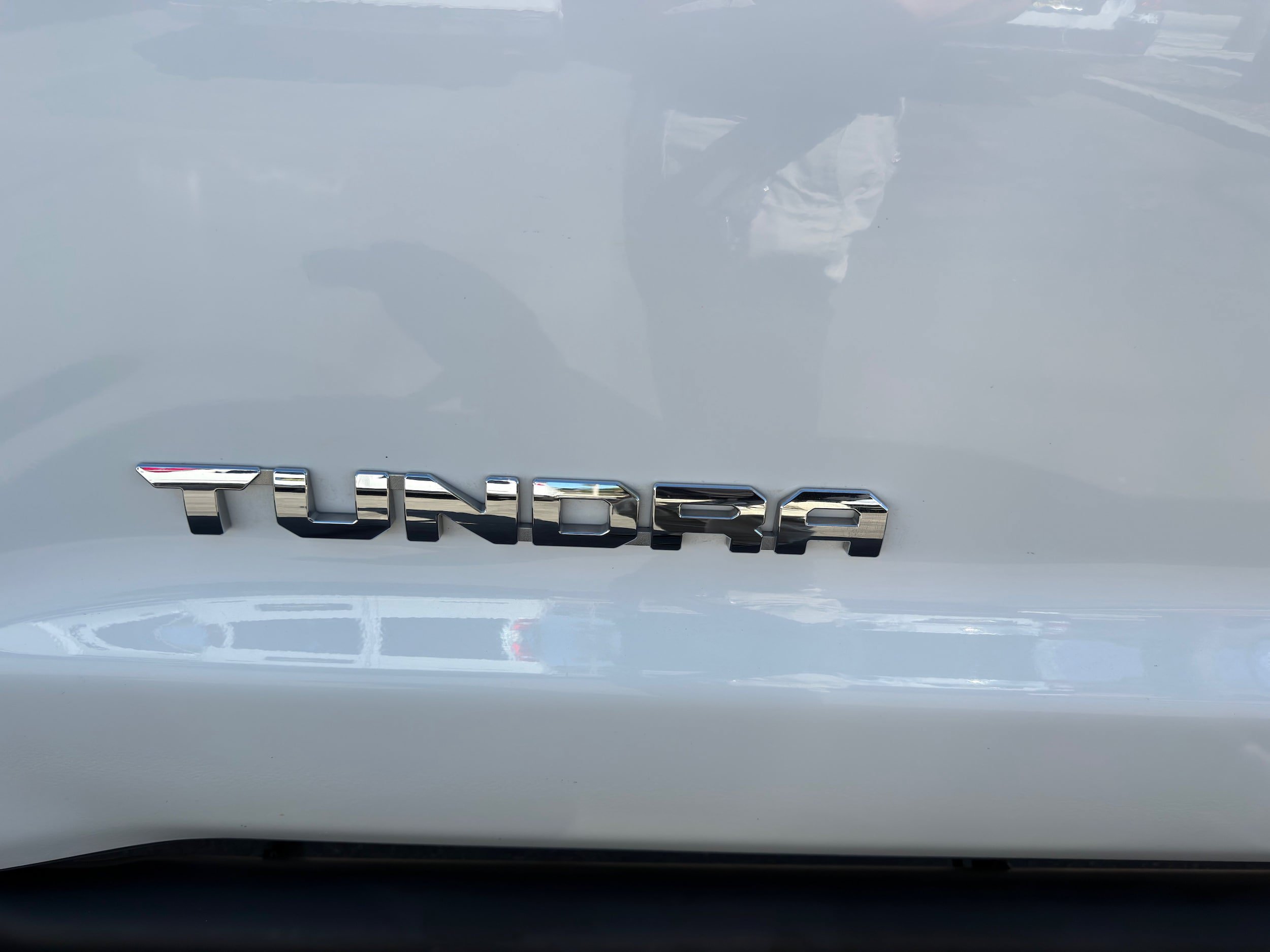 Used 2018 Toyota Tundra Limited w/ Limited Premium Package AWD/4WD image 41
