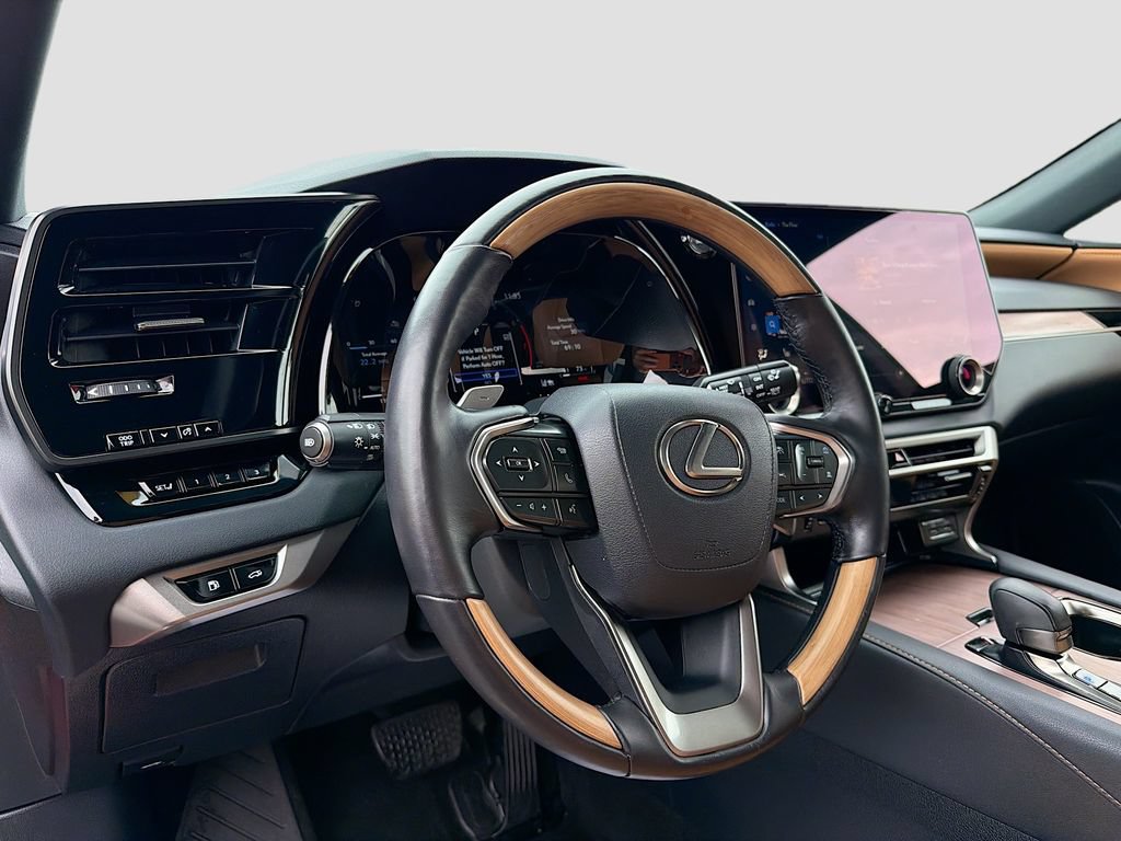 Used 2025 Lexus RX 350 Premium Plus w/ Accessory Package (Z1) FWD image 9