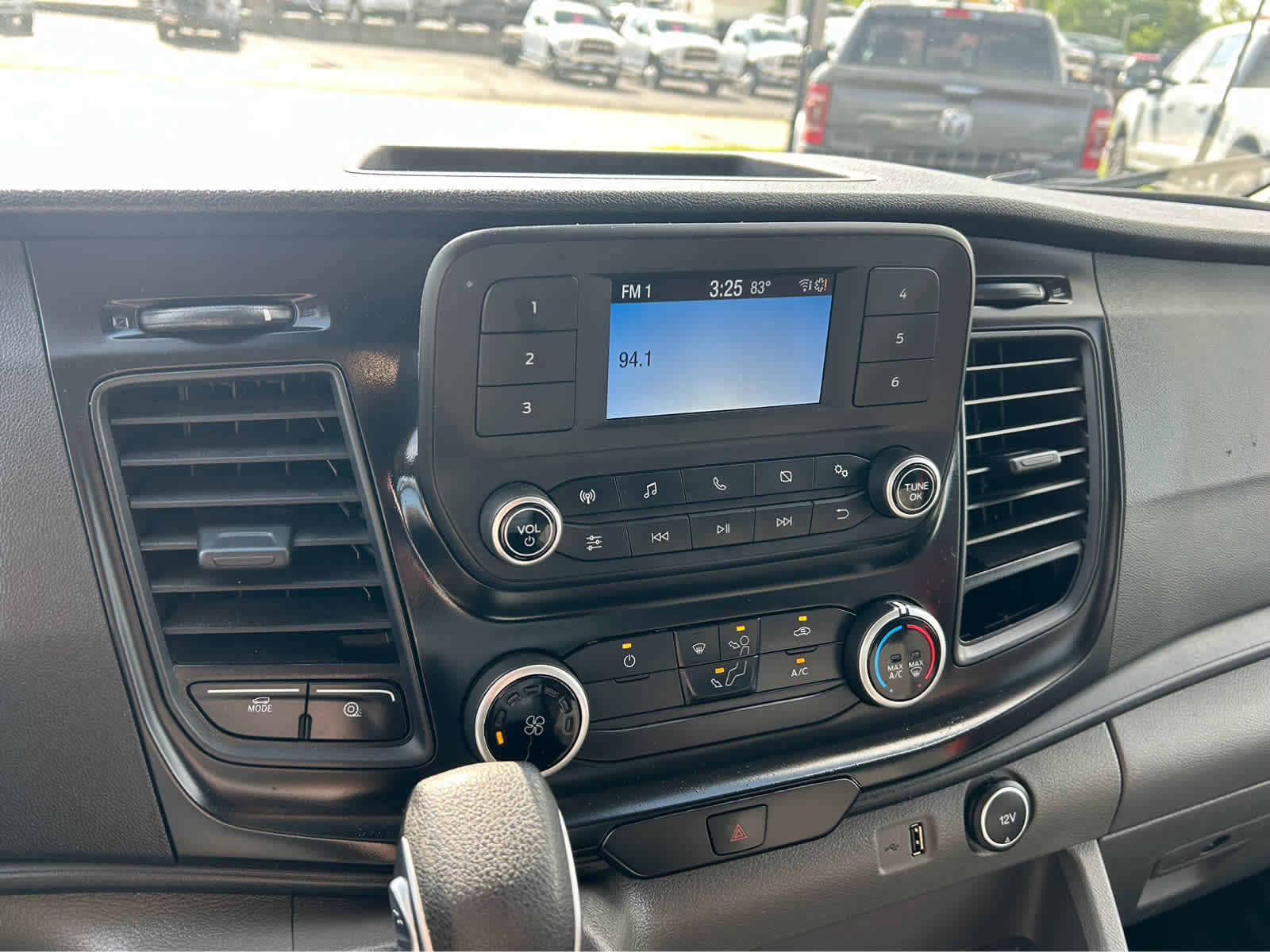 Used 2023 Ford Transit 250 w/ Load Area Protection Package image 28