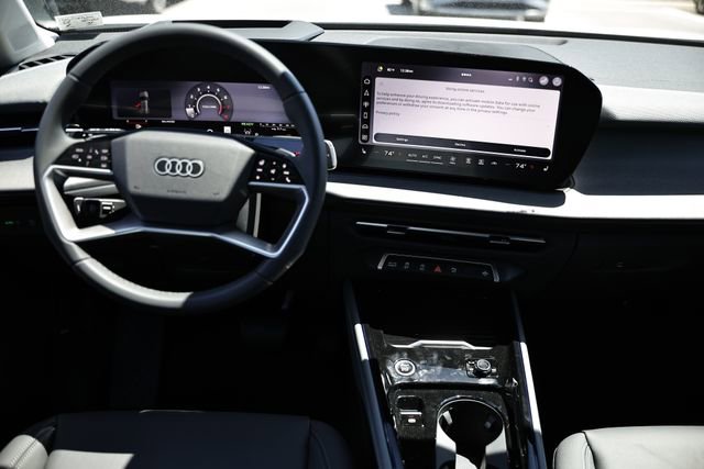 New 2026 Audi Q3 quattro 2.0T AWD/4WD image 28