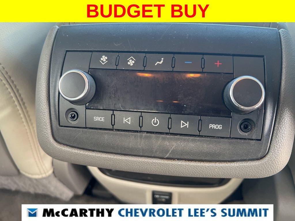 Used 2015 GMC Acadia SLT image 29