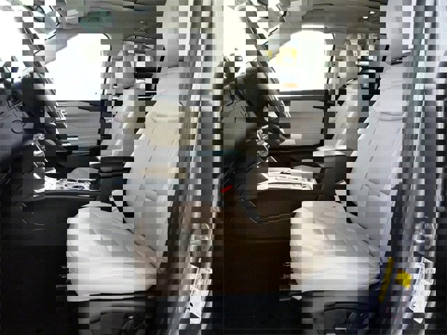 Certified 2023 Ford Explorer Limited w/ Equipment Group 301A image 17