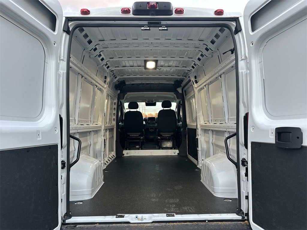 New 2026 RAM ProMaster 2500 image 9