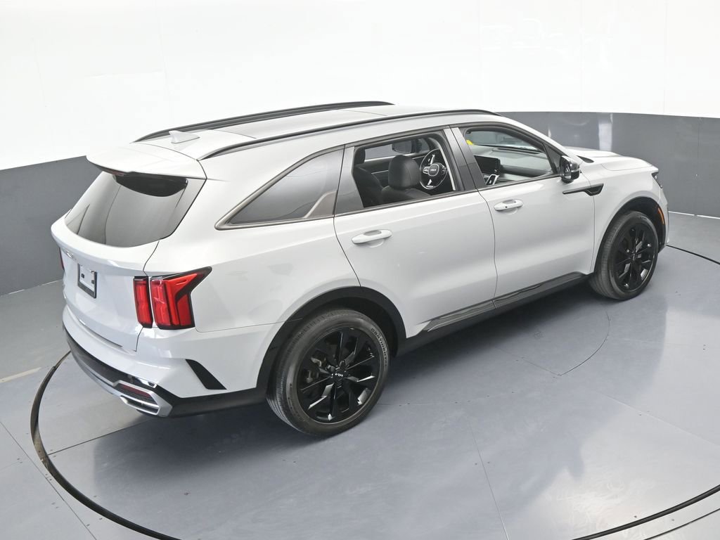 Used 2023 Kia Sorento SX image 56
