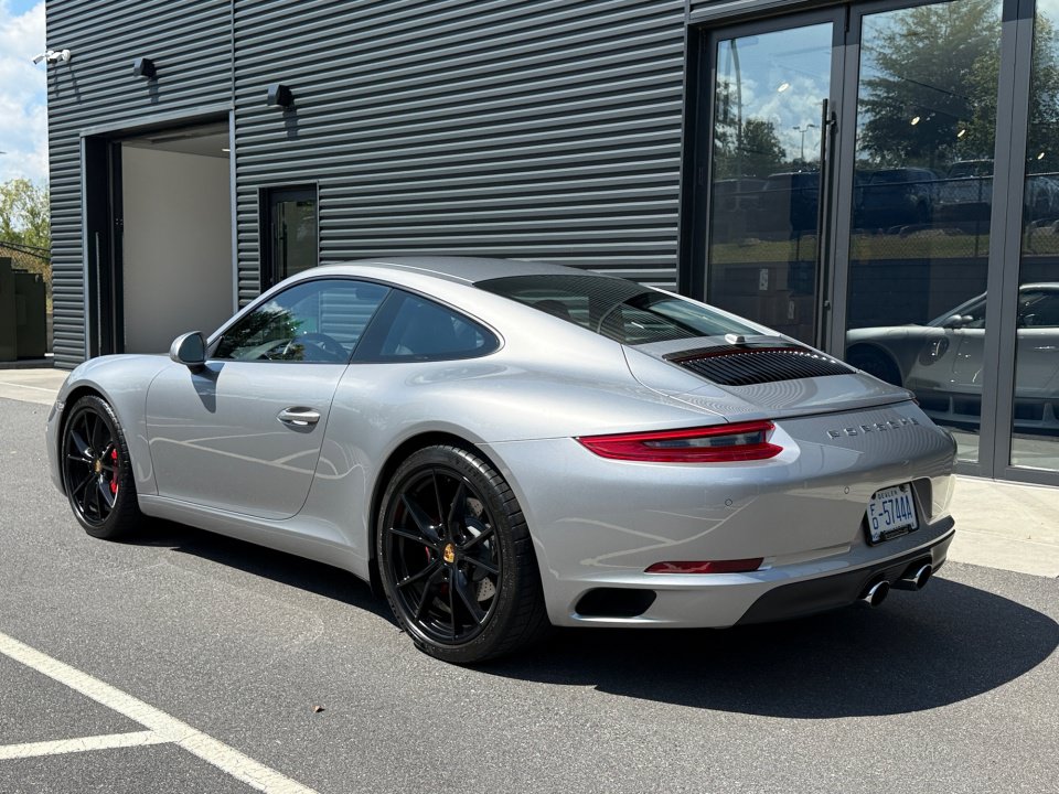 Certified 2017 Porsche 911 Carrera S RWD image 3