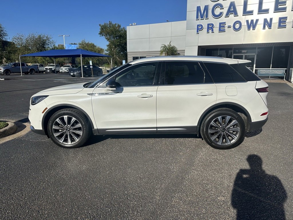 Used 2022 Lincoln Corsair Reserve w/ Elements Package image 3