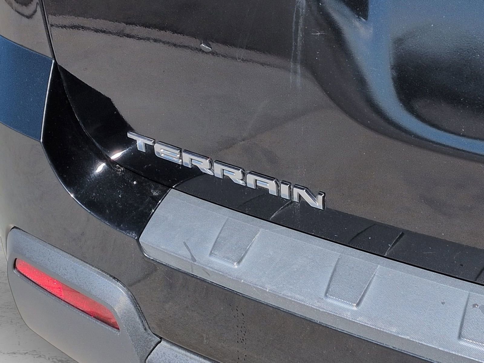 Used 2014 GMC Terrain SLE image 14