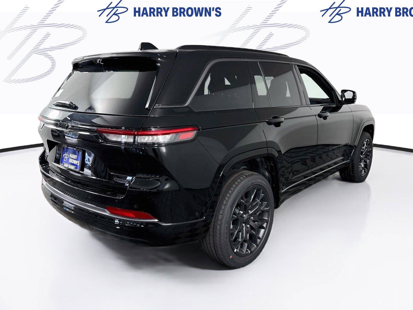 New 2027 Jeep Grand Cherokee Summit AWD/4WD image 33