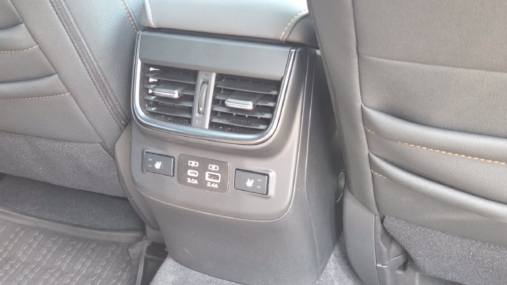 Used 2025 Subaru Outback Wilderness w/ Wilderness Package AWD/4WD image 34