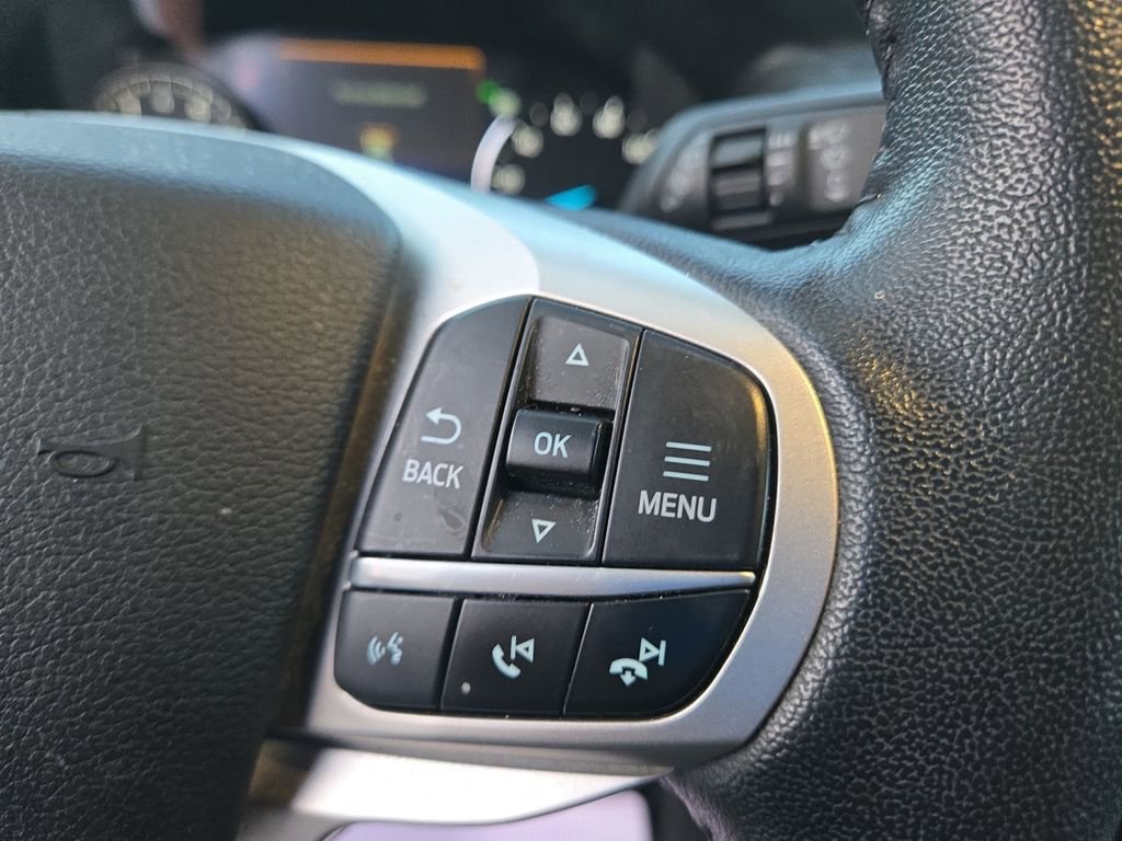 Used 2021 Ford Explorer XLT w/ Equipment Group 202A image 25