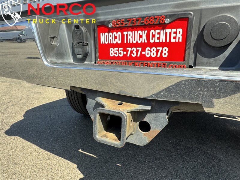 Used 2018 Chevrolet Silverado 2500 LT image 12