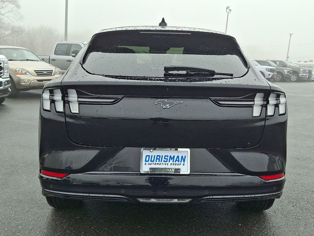 Used 2024 Ford Mustang Mach-E Premium image 5