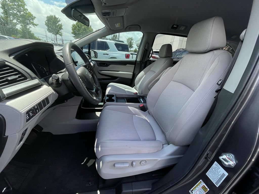 Certified 2024 Honda Odyssey EX image 27