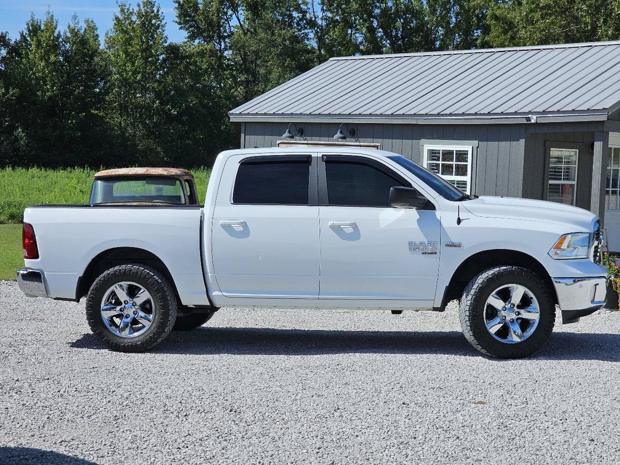 Used 2019 RAM 1500 Big Horn AWD/4WD image 16