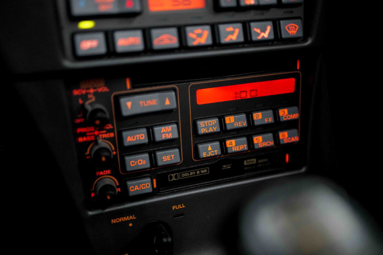 Used 1991 Chevrolet Corvette ZR-1 RWD image 69