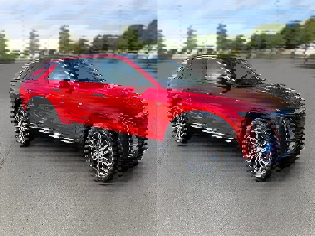 New 2026 Cadillac Lyriq Luxury