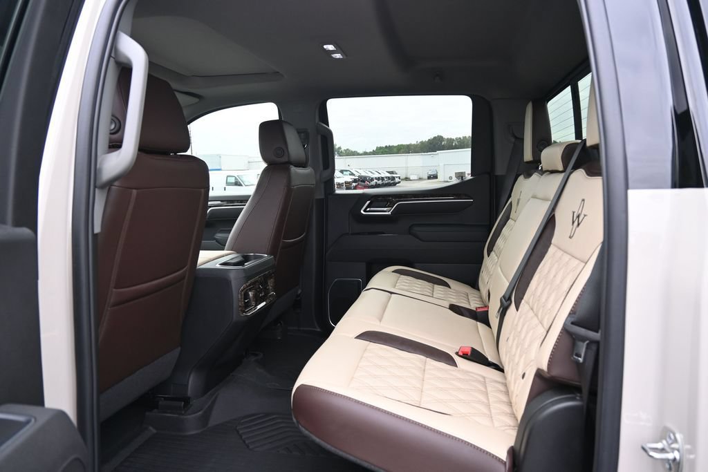 Used 2026 Chevrolet Silverado 1500 RST w/ All Star Edition Plus AWD/4WD image 32