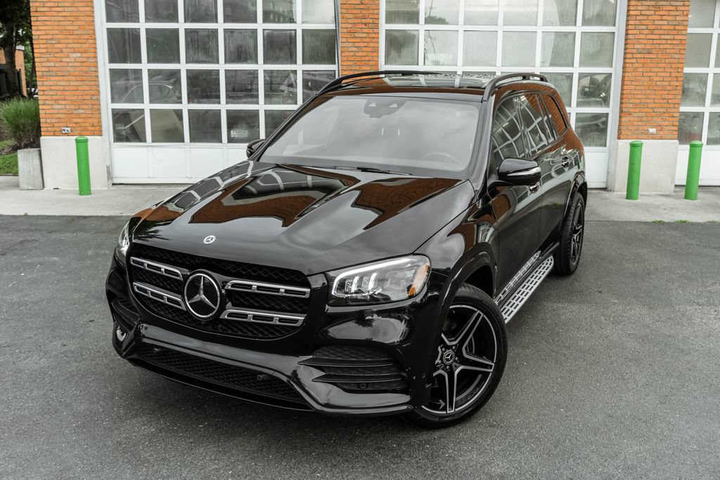 Used 2022 Mercedes-Benz GLS 450 4MATIC image 2