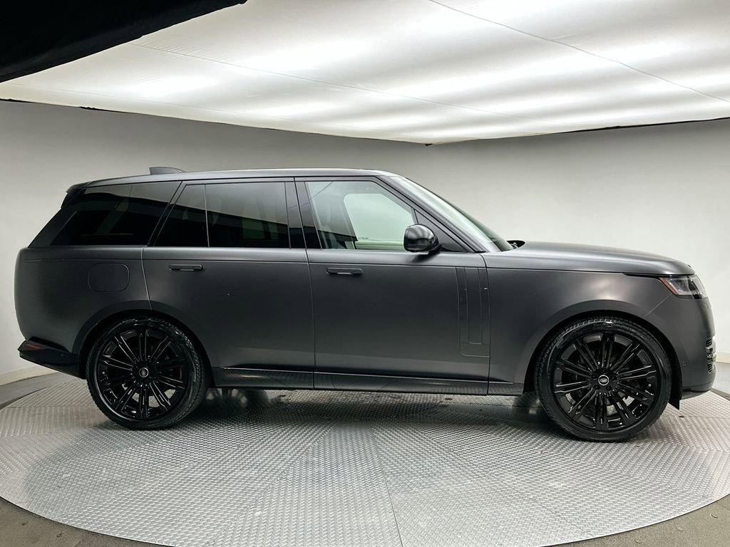 Used 2024 Land Rover Range Rover SE AWD/4WD image 14