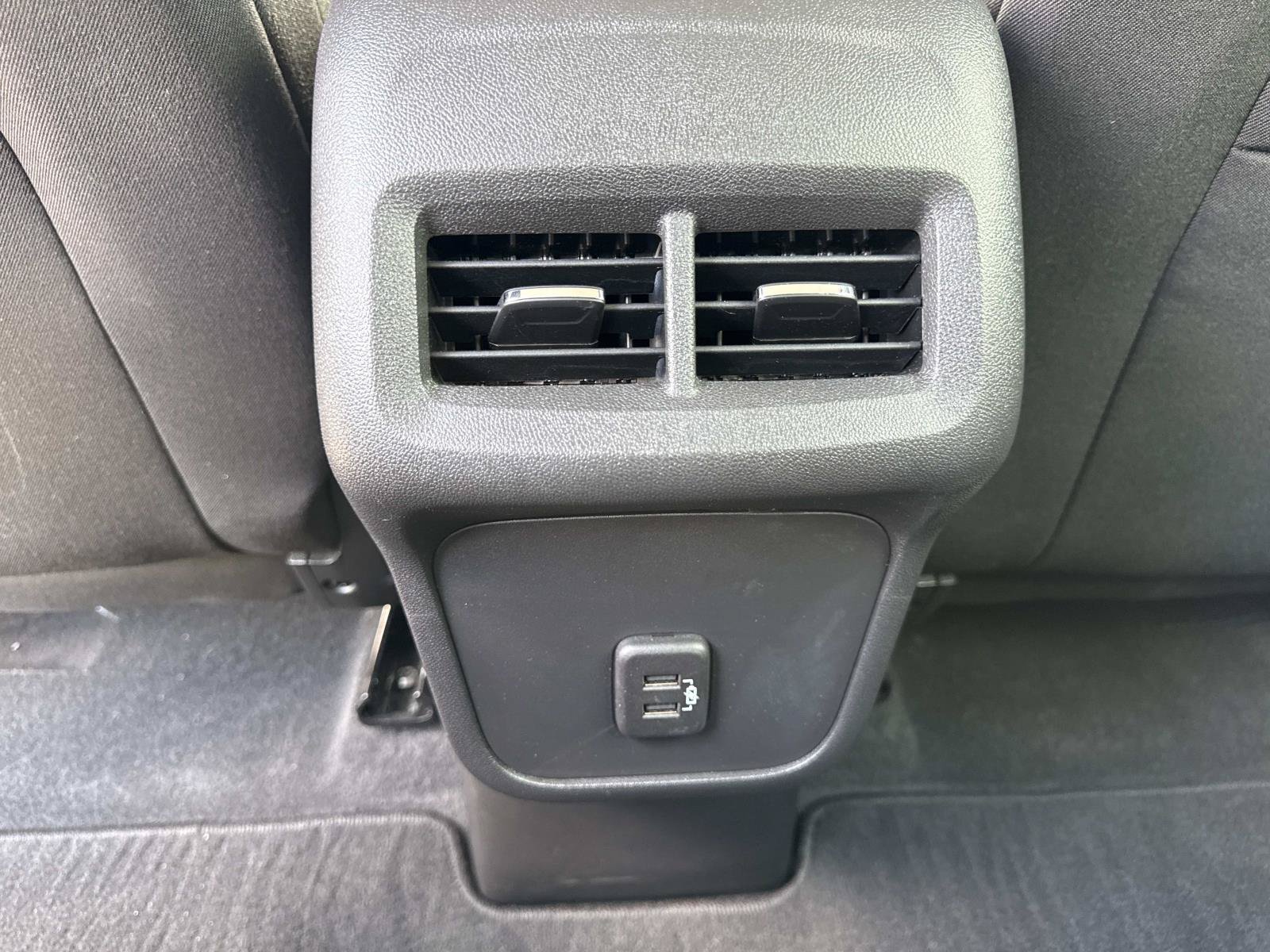 Used 2024 Chevrolet Equinox LS FWD image 30