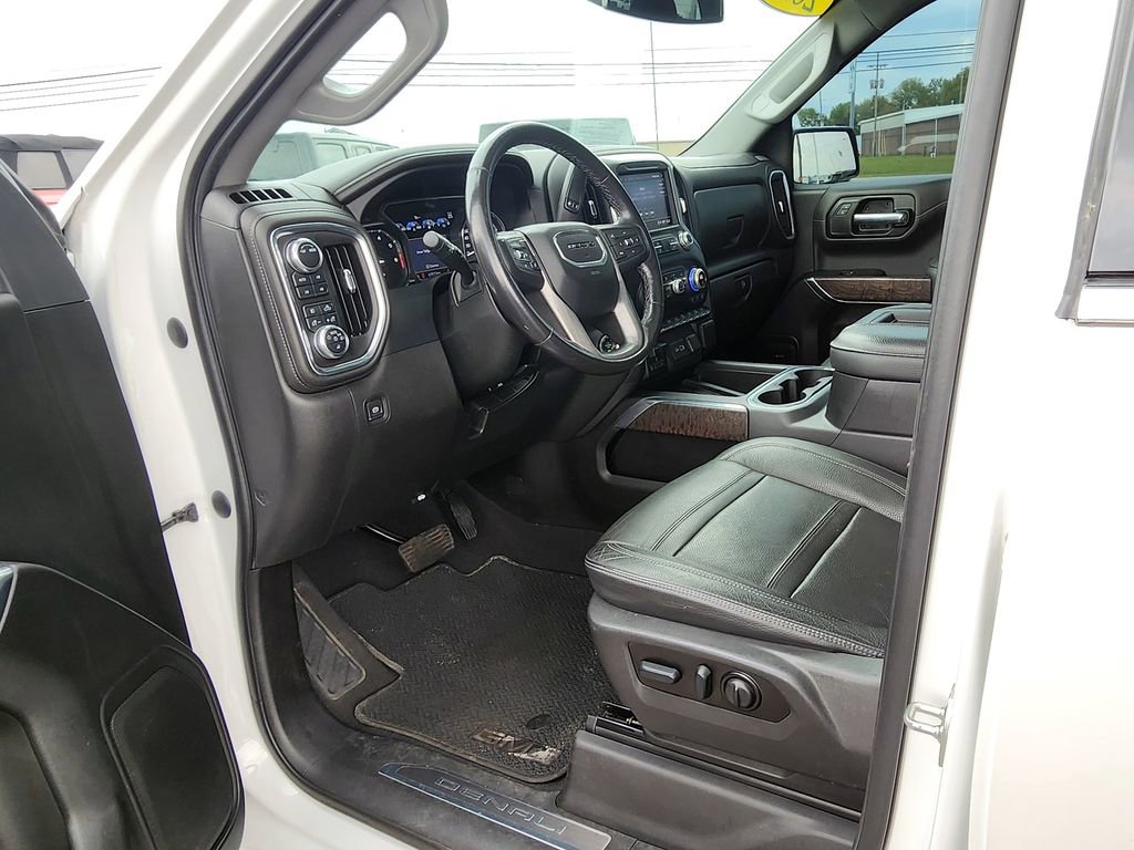Used 2022 GMC Sierra 1500 Denali w/ Denali Premium Package AWD/4WD image 24