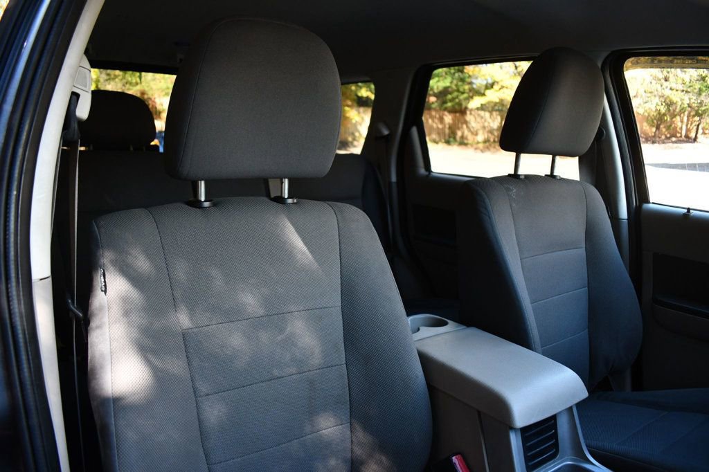 Used 2009 Ford Escape XLT image 24