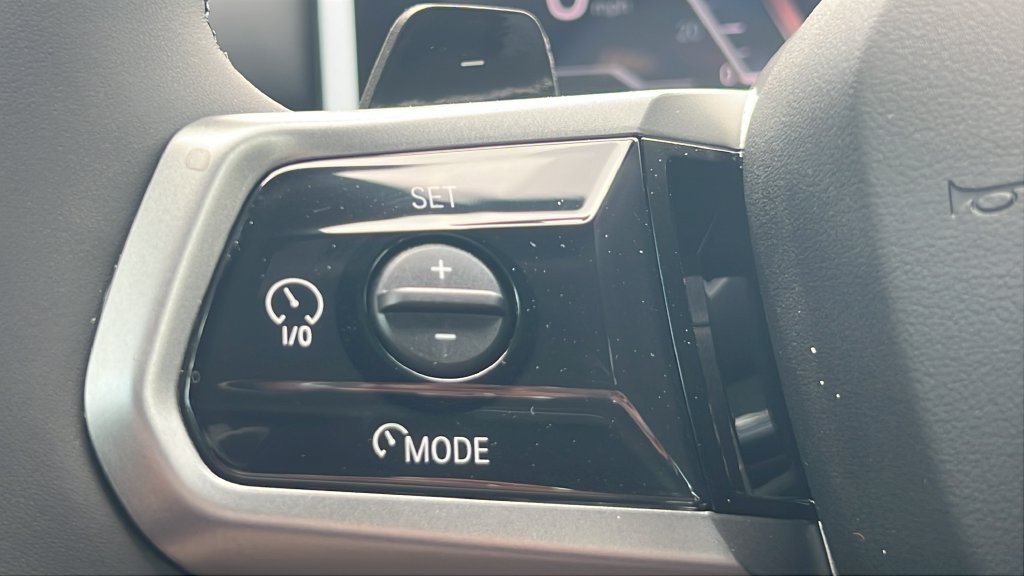 New 2027 BMW 550e xDrive AWD/4WD image 20