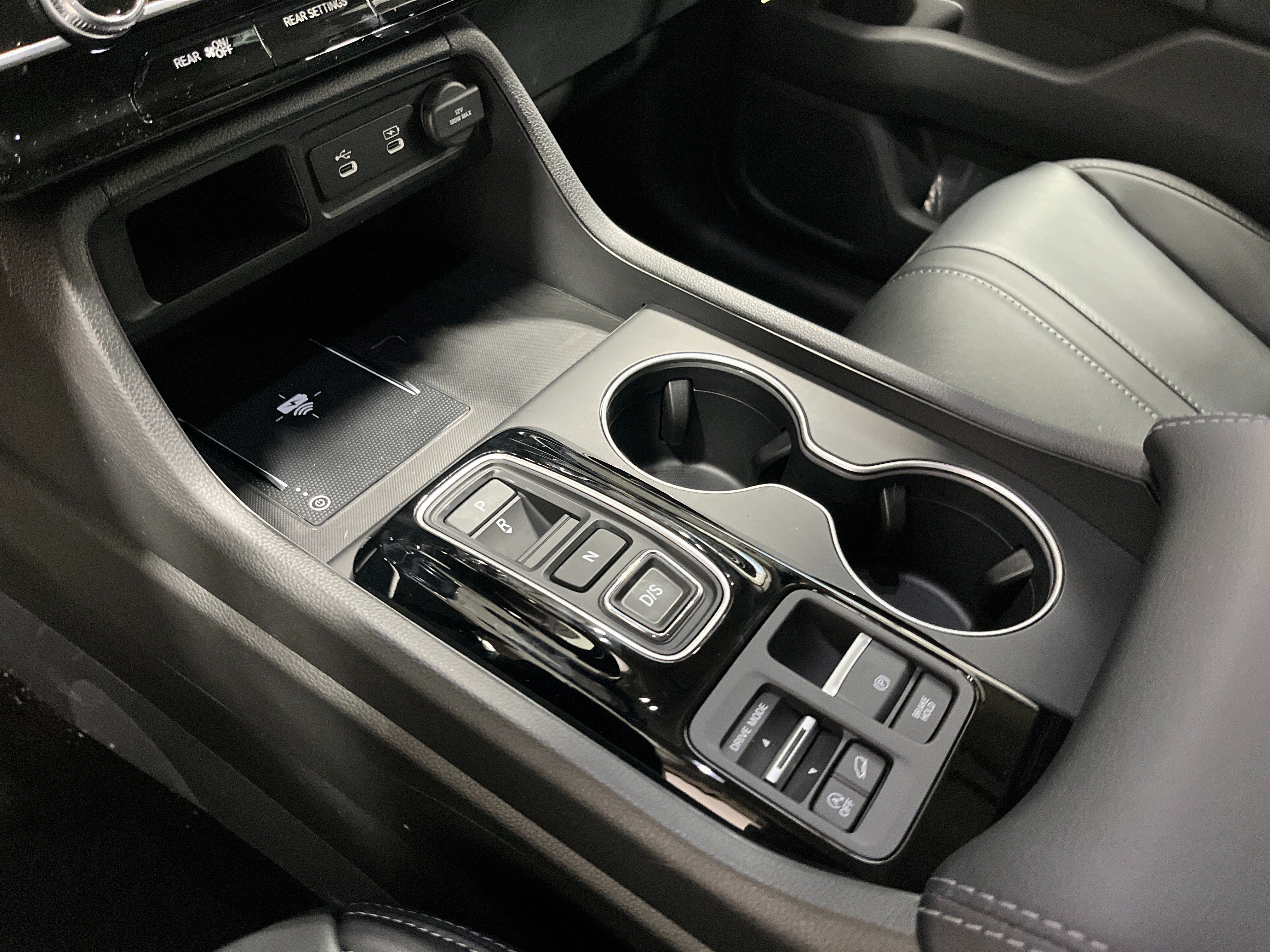 New 2026 Honda Pilot Touring image 18