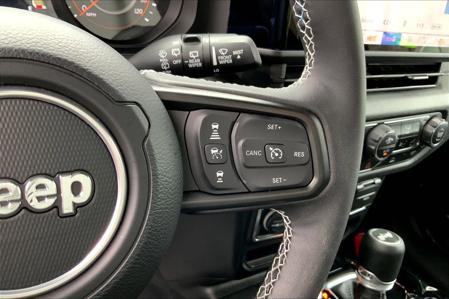 Certified 2025 Jeep Wrangler Sport image 20