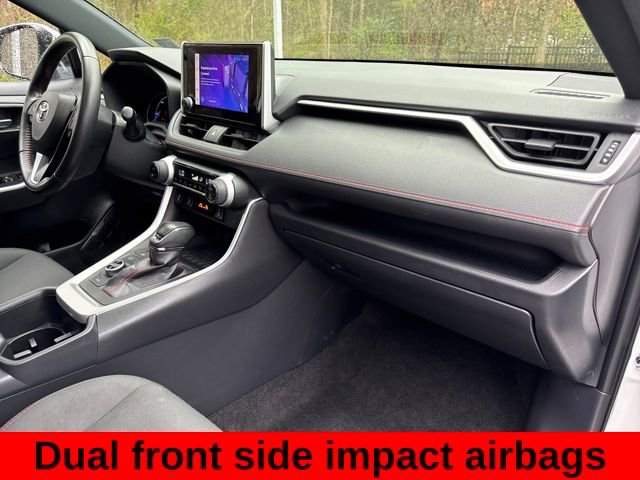 Used 2023 Toyota RAV4 SE w/ Weather & Moonroof Package image 28