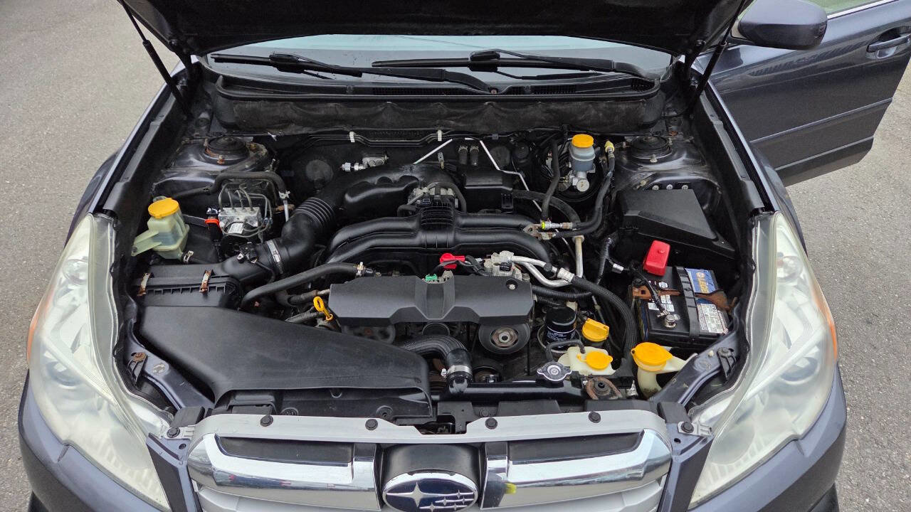 Used 2014 Subaru Outback 2.5i Premium AWD/4WD image 46