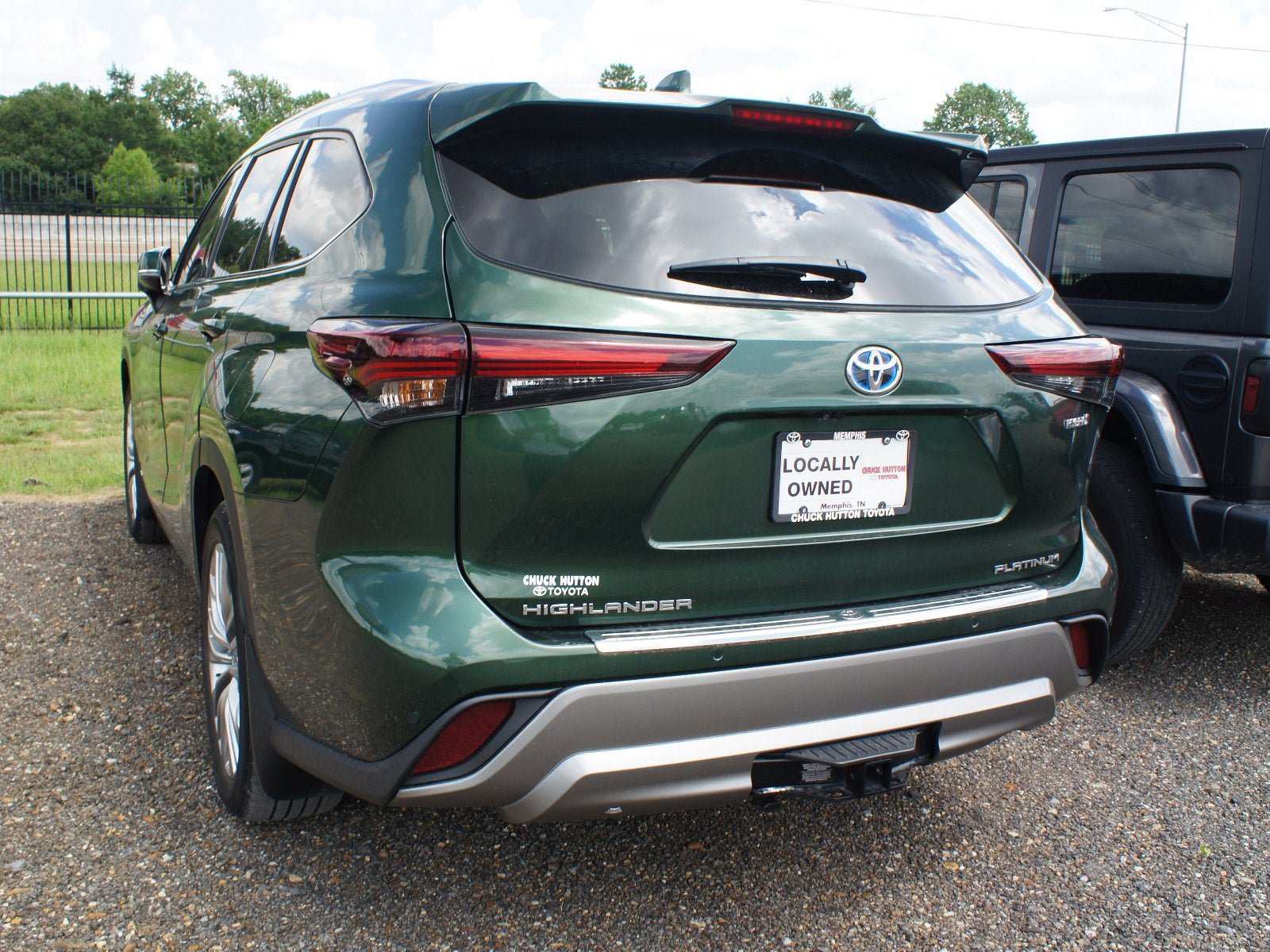 Used 2024 Toyota Highlander Platinum AWD/4WD image 6