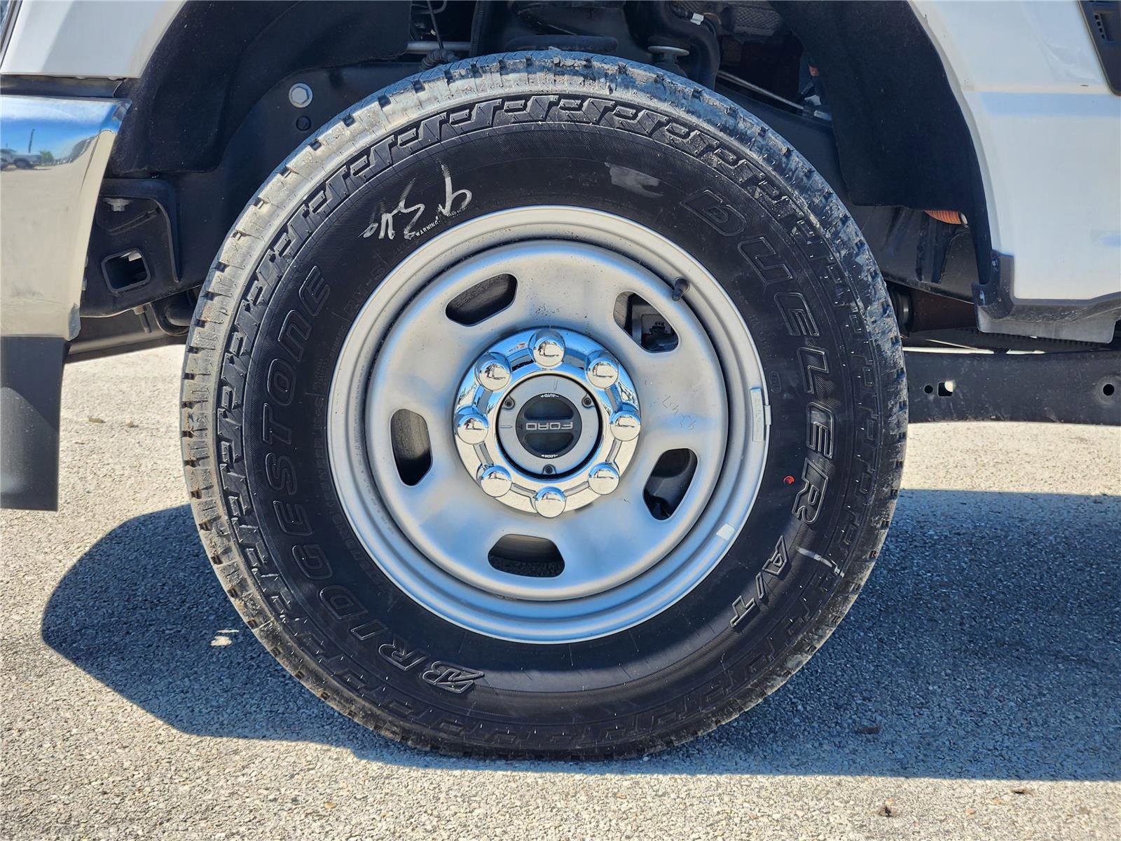 New 2025 Ford F350 XL w/ XL Chrome Package AWD/4WD image 7