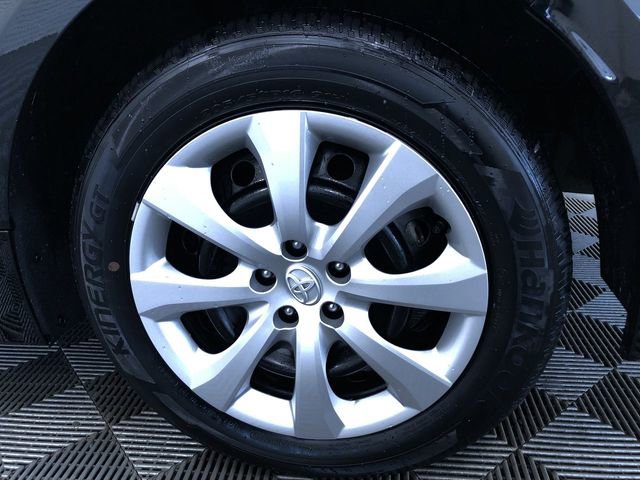 Used 2025 Toyota Corolla LE image 16