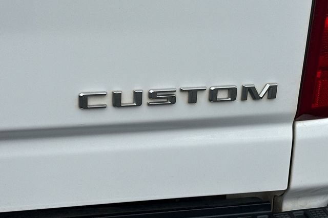 Used 2025 Chevrolet Silverado 2500 Custom w/ Custom Convenience Package AWD/4WD image 29