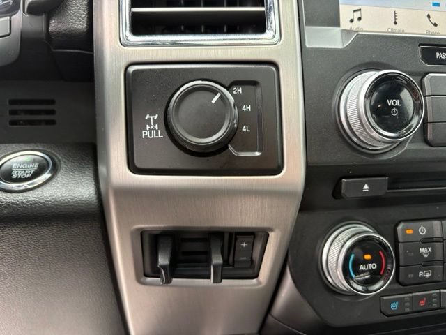 Used 2017 Ford F250 Platinum w/ Platinum Ultimate Package AWD/4WD image 27