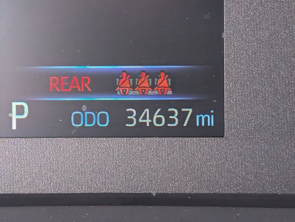 Used 2024 Toyota Corolla SE w/ SE Package FWD image 15