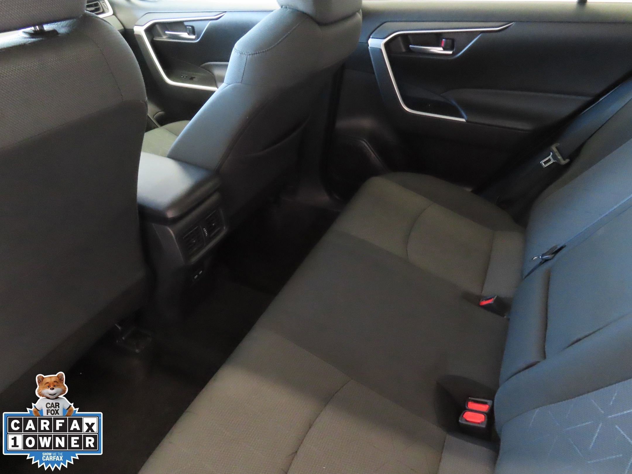 Used 2024 Toyota RAV4 XLE image 23