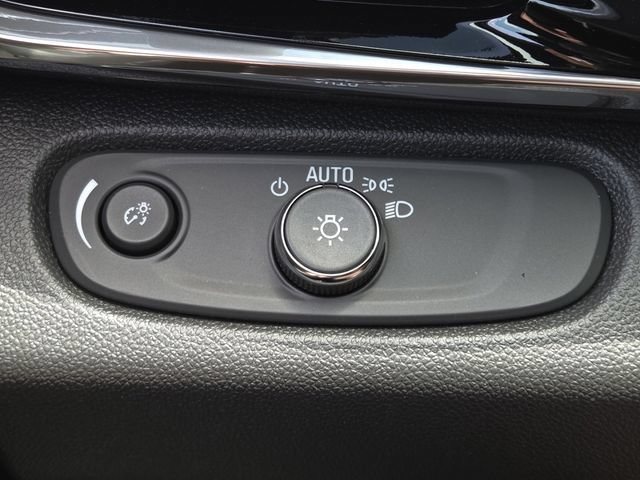 New 2026 Buick Envista Sport Touring w/ Convenience I Package FWD image 12
