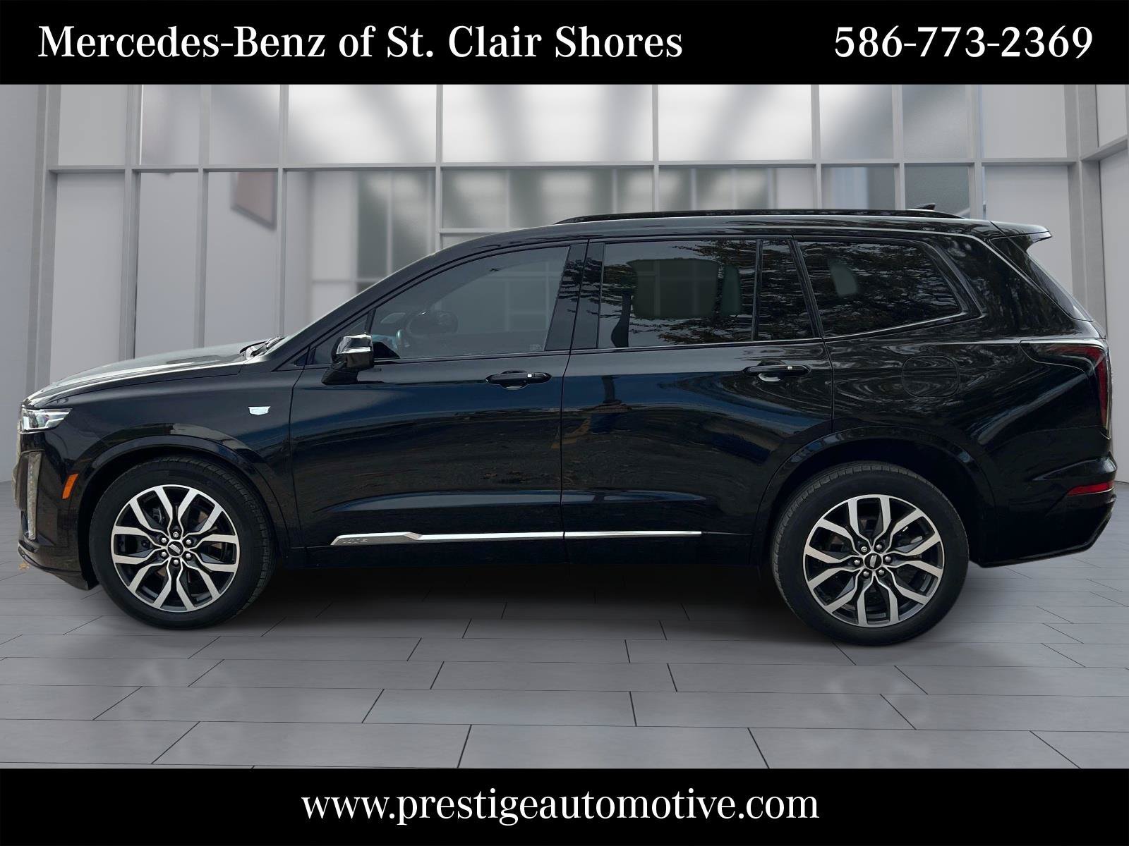 Used 2021 Cadillac XT6 Sport w/ Platinum Package AWD/4WD image 2