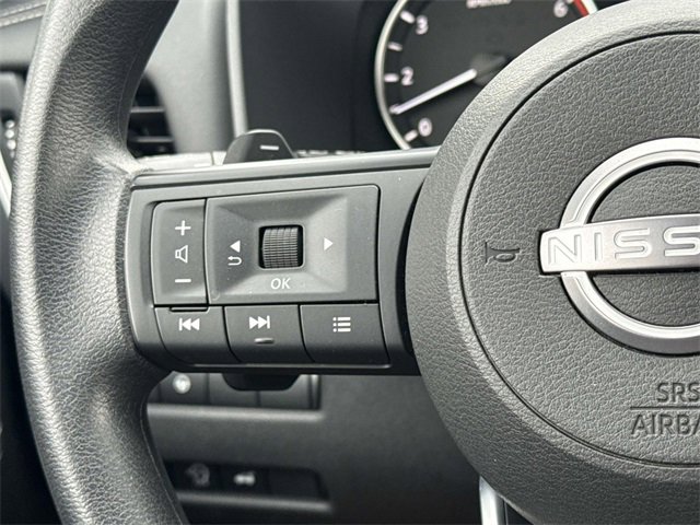 Certified 2024 Nissan Rogue SV image 10