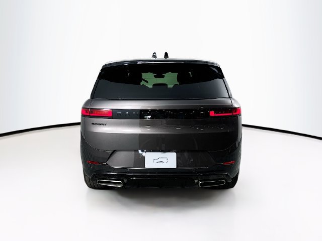 New 2026 Land Rover Range Rover Sport Dynamic SE AWD/4WD image 6