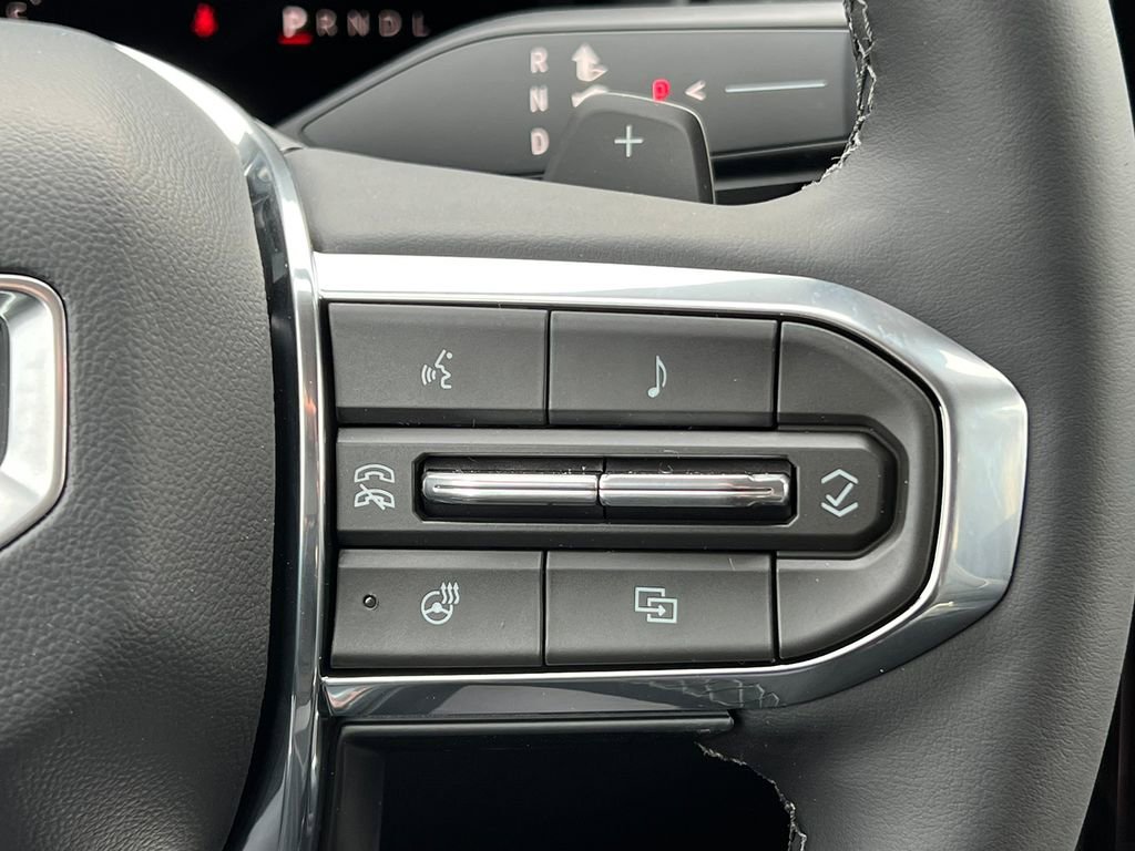 New 2026 GMC Terrain Denali w/ LPO, Floor Liner Package image 23