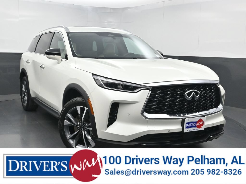 Used 2023 INFINITI QX60 Luxe w/ Performance Audio Package FWD image 1