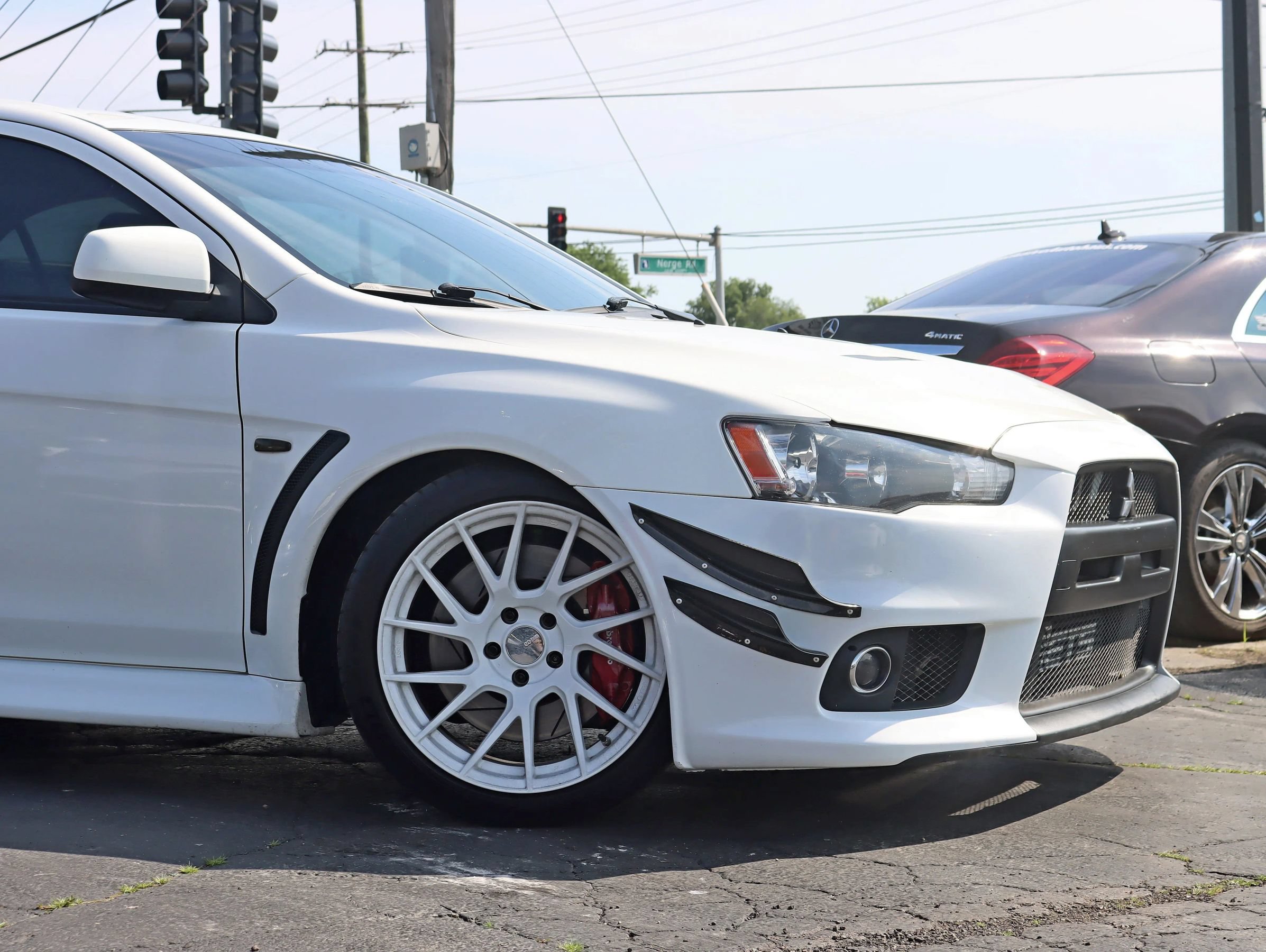 Used 2014 Mitsubishi Lancer Evolution GSR AWD/4WD image 3