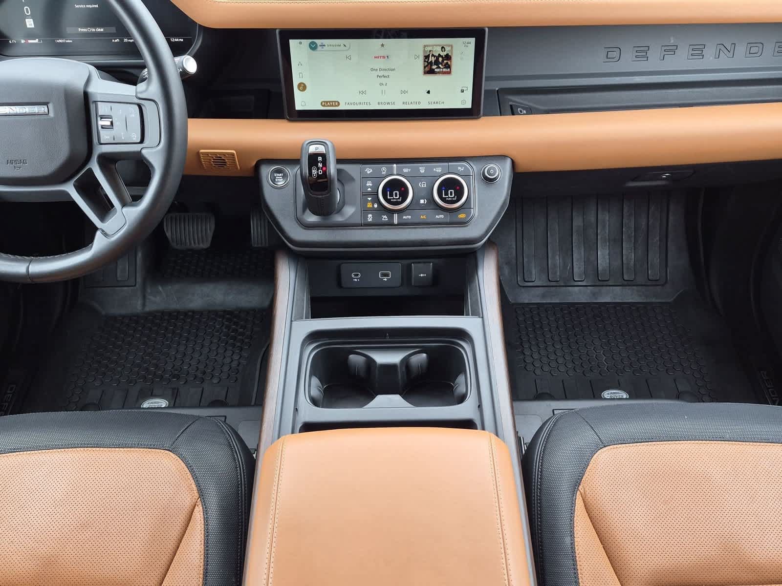Certified 2023 Land Rover Defender 110 X-Dynamic SE AWD/4WD image 29