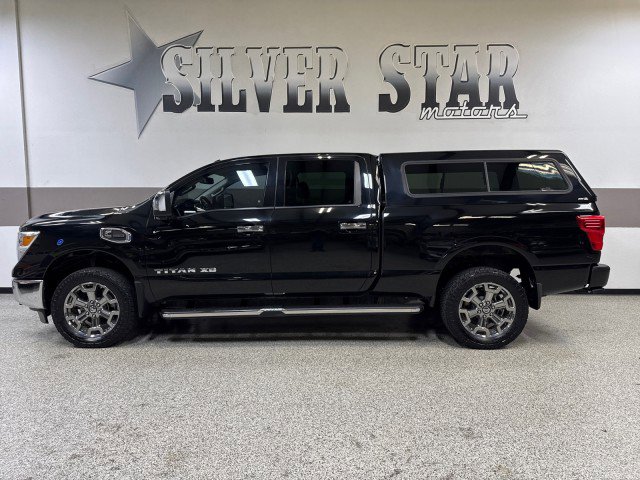 Used 2018 Nissan Titan SL w/ Chrome Package image 1