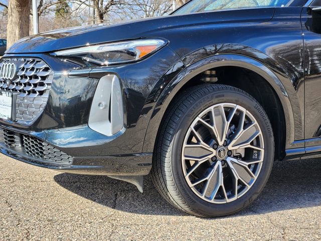 Used 2025 Audi Q5 Premium Plus w/ Premium Plus image 7