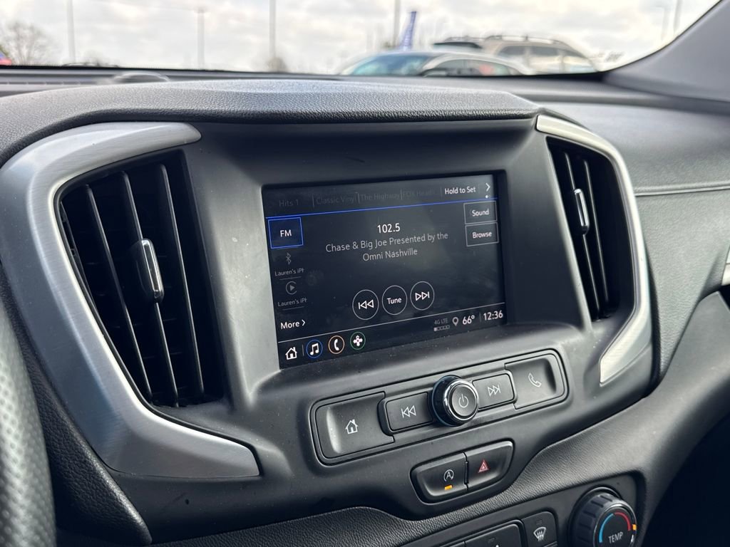 Used 2024 GMC Terrain SLE image 21